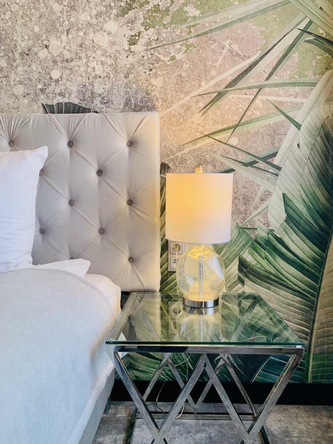 Szewska 22 Boutique Aparthotel Krakow Bagian luar foto
